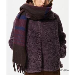 Uniqlo Fluffy Fleece Zip-Up Jacket in Purple